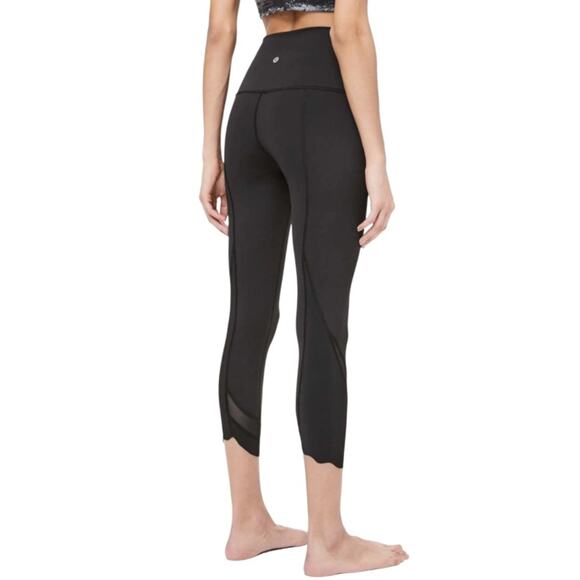 Lululemon Wunder Under Crop High-Rise *Roll Down Scallop Full-On Luxtreme Size 8 - Picture 7 of 8
